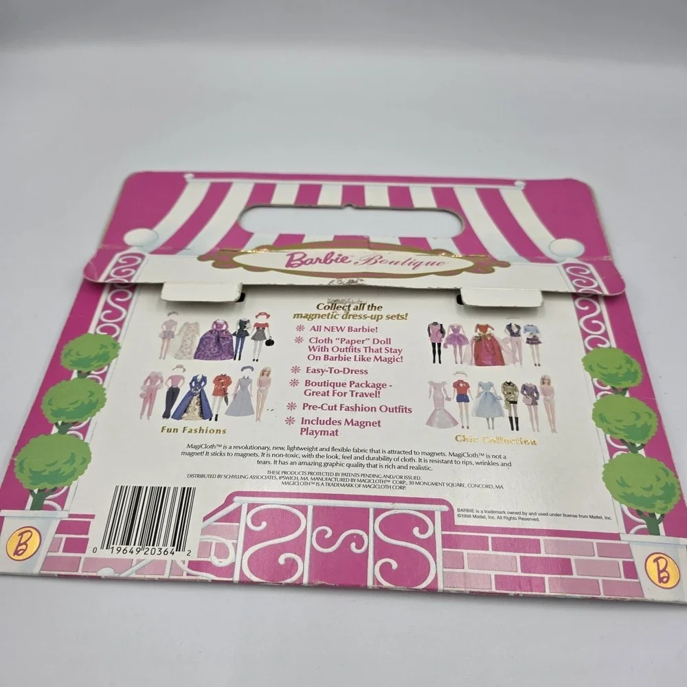 Vintage 1998 Barbie Boutique Fun Fashions MagiCloth Magnetic Dress-up Set‎